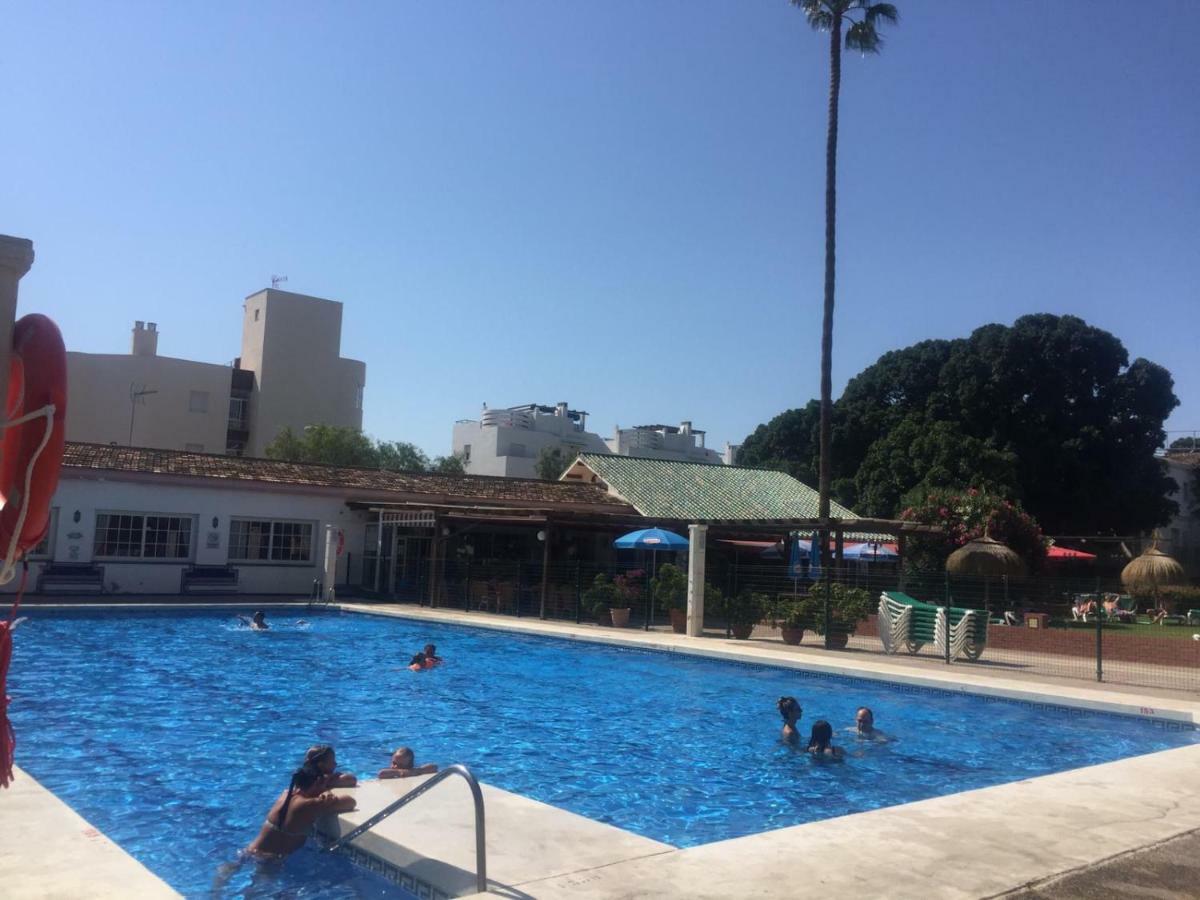 Carihuela Park Palace Торремолинос Экстерьер фото