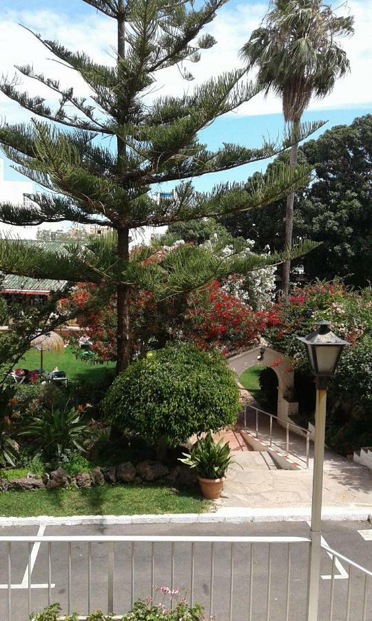 Carihuela Park Palace Торремолинос Экстерьер фото